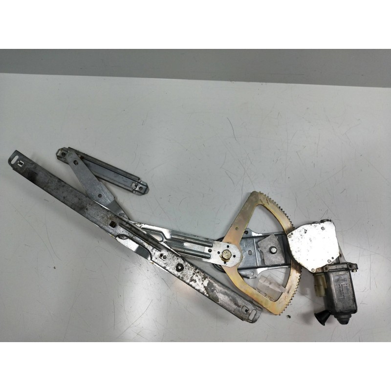 Recambio de elevalunas delantero derecho para ford scorpio berl./turnier 24v ghia berlina referencia OEM IAM 95GB14553CA  4P