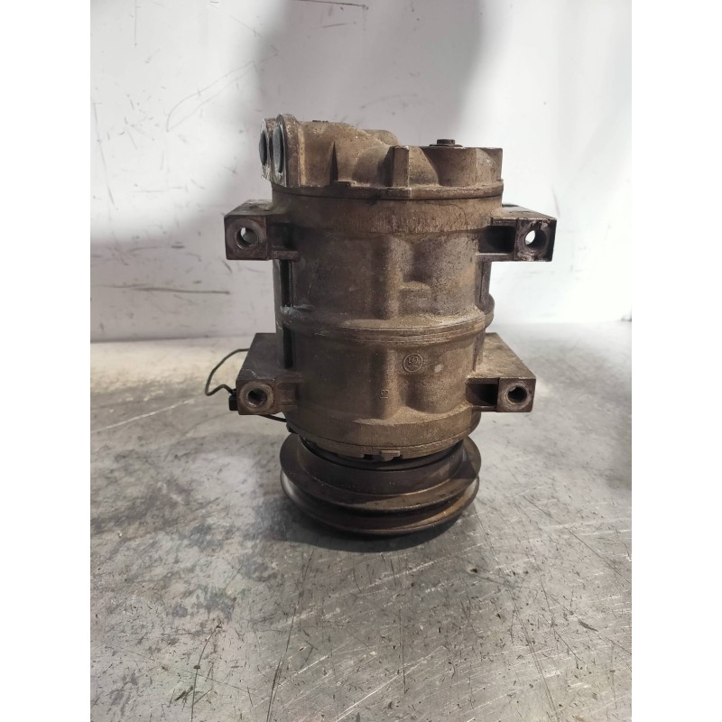 Recambio de compresor aire acondicionado para mitsubishi l 200 (k6/7) 2500 td glx (4-ptas.) referencia OEM IAM 5062116522 864A10