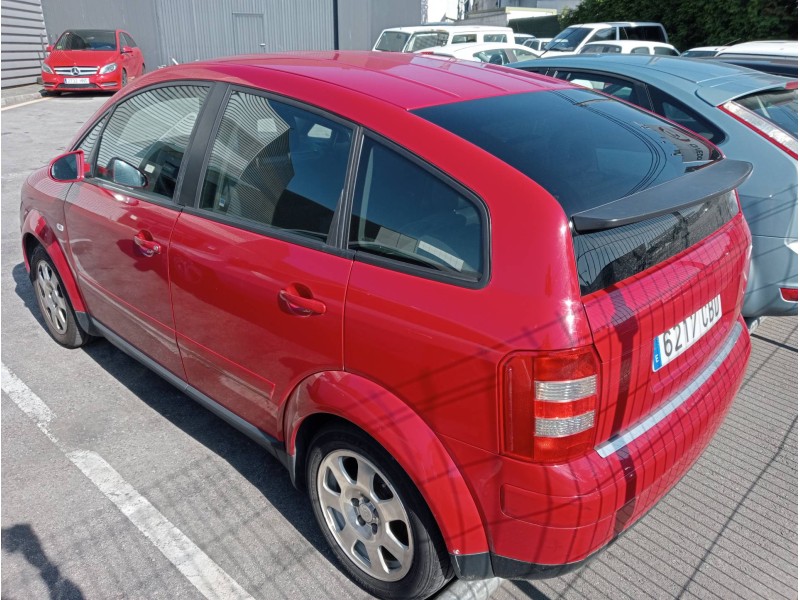 audi a2 (8z) del año 2002
