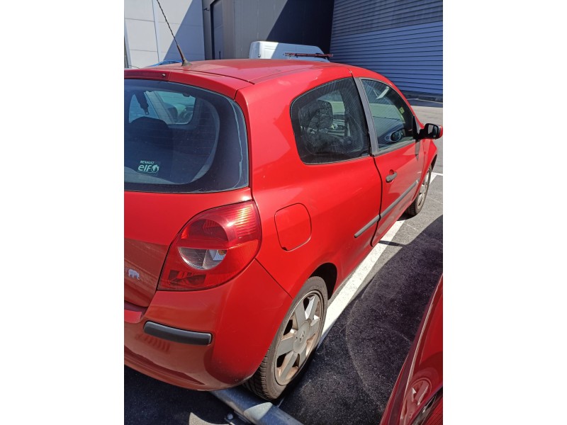 renault clio iii del año 2008