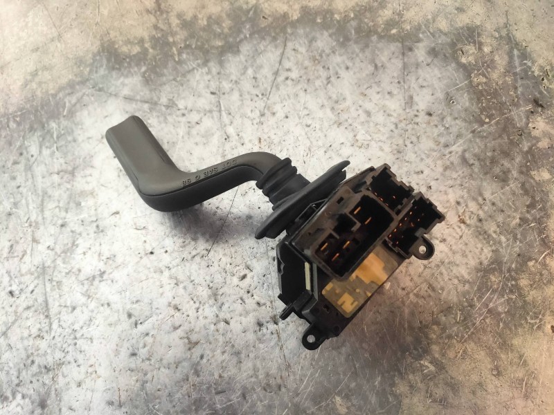 Recambio de mando luces para volvo v40 familiar 1.8 16v referencia OEM IAM   