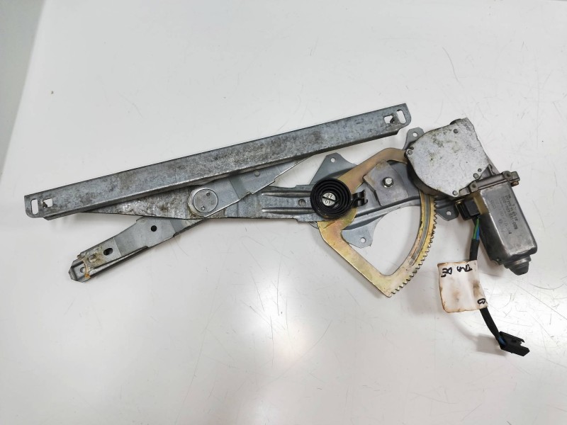 Recambio de elevalunas trasero derecho para ford scorpio referencia OEM IAM 680186404000  4P Recambio de elevalunas trasero derecho para ford scorpio referencia OEM IAM 680186404000  4P