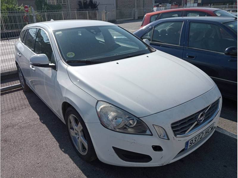 volvo v60 kombi del año 2011