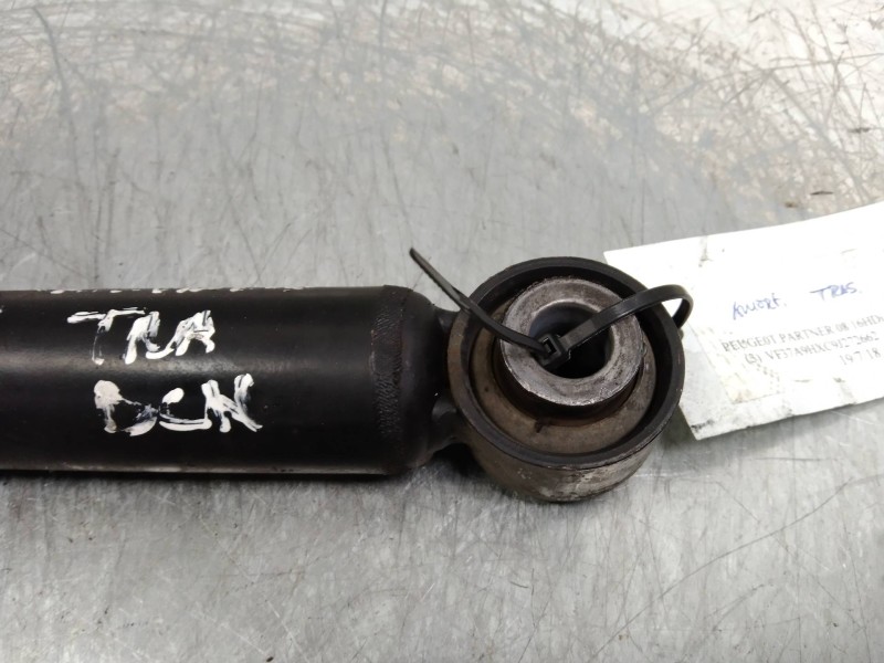Recambio de amortiguador trasero para peugeot partner kombi 1.6 16v hdi referencia OEM IAM   