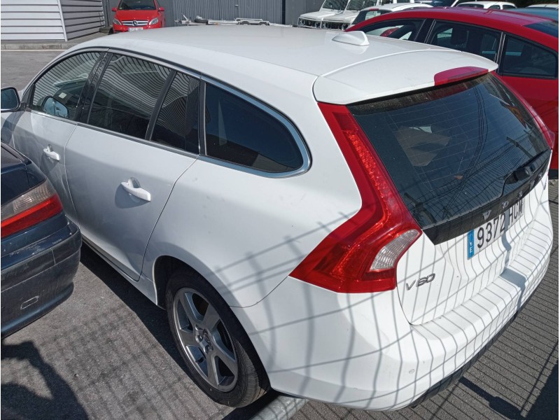 volvo v60 kombi del año 2011
