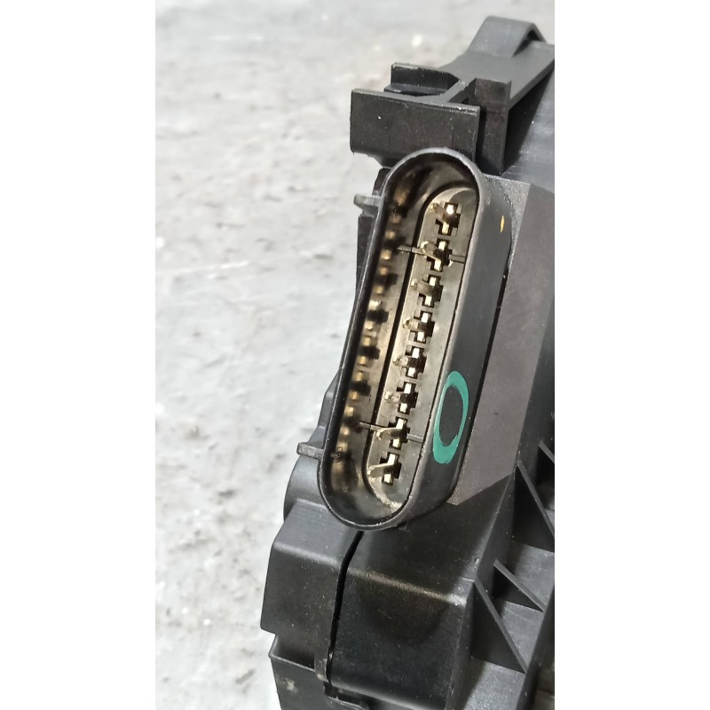 Recambio de motor cierre centralizado delantero izquierdo para ford s-max titanium 4x4 referencia OEM IAM EM2AU21813CD  5P