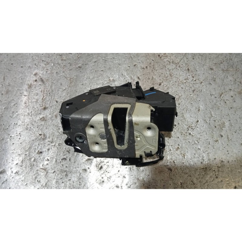 Recambio de motor cierre centralizado trasero izquierdo para ford s-max titanium 4x4 referencia OEM IAM EM2AR26413CC  5P