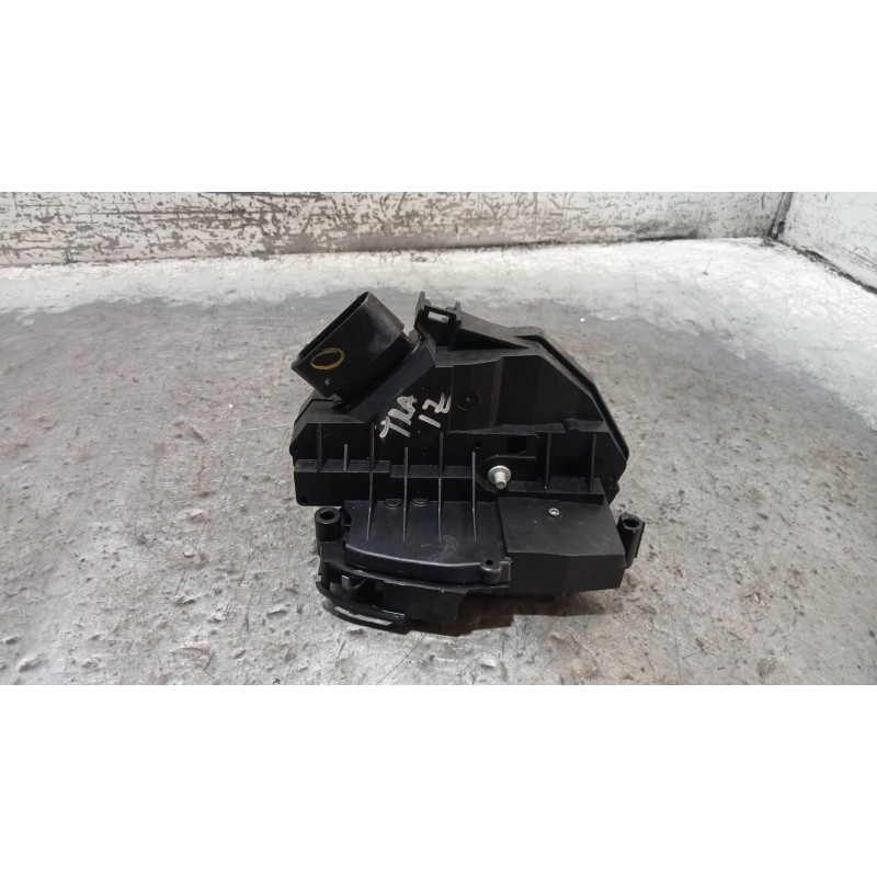 Recambio de motor cierre centralizado trasero izquierdo para ford s-max titanium 4x4 referencia OEM IAM EM2AR26413CC  5P