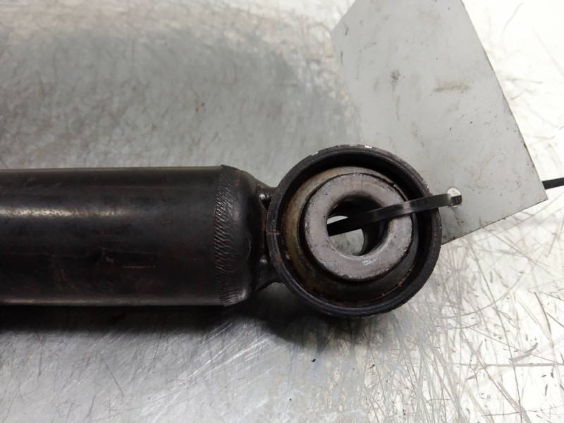 Recambio de amortiguador trasero para peugeot partner kasten confort l1 referencia OEM IAM 9680984480  