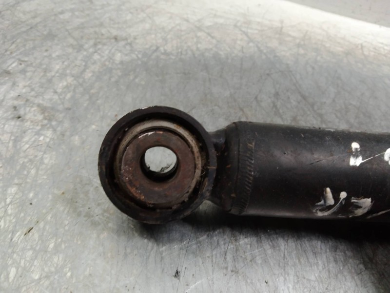 Recambio de amortiguador trasero para peugeot partner kasten confort l1 referencia OEM IAM 9681498780  