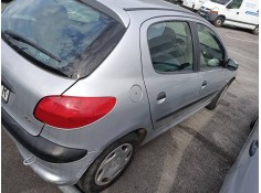 peugeot 206 berlina del año 2002 2