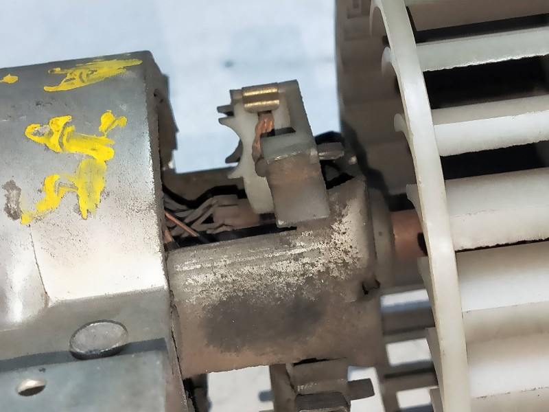 Recambio de motor calefaccion para alfa romeo 75 referencia OEM IAM   