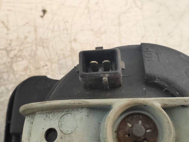 Recambio de faro antiniebla izquierdo para peugeot 806 universal studios port aventura referencia OEM IAM   