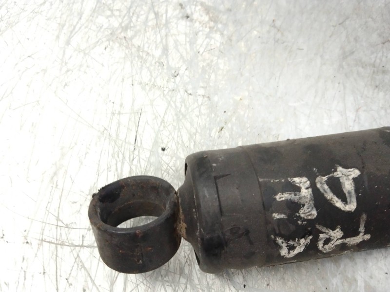 Recambio de amortiguador trasero para piaggio (vespa) porter - combi diesel referencia OEM IAM   