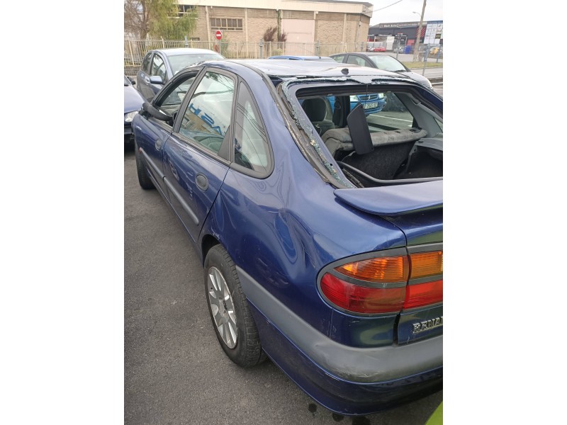 renault laguna (b56) del año 1999