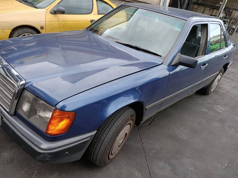 mercedes clase e (w124) berlina del año 1988
