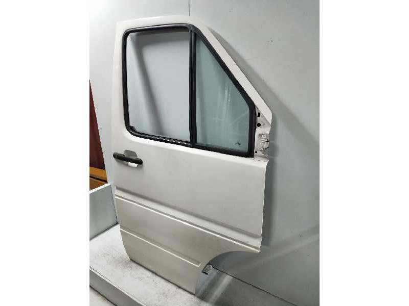 Recambio de puerta delantera derecha para volkswagen lt caja cerrada / combi (mod. 1997) 2.5 tdi referencia OEM IAM   