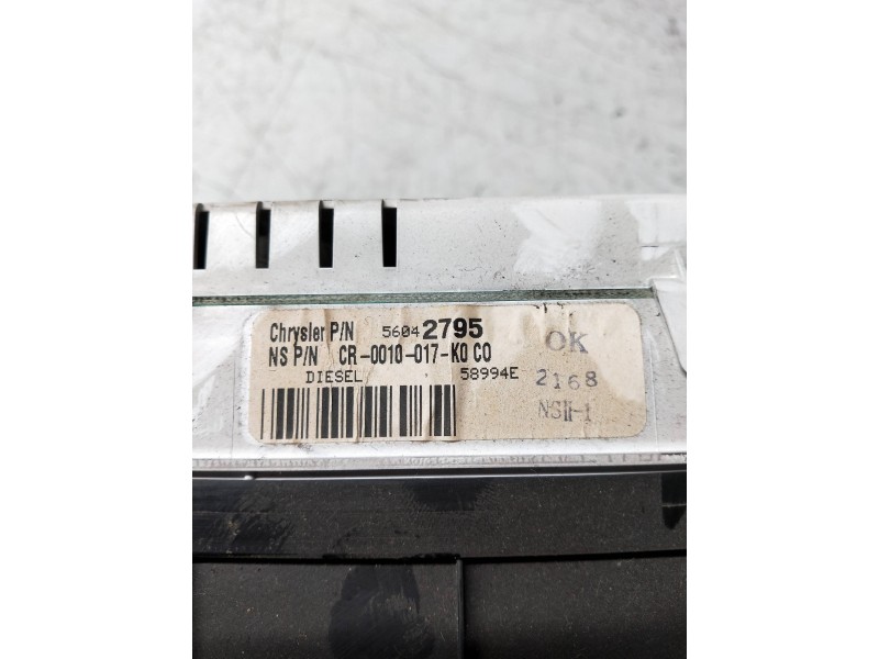 Recambio de cuadro instrumentos para jeep gr.cherokee (zj)/(z) 2.5 td canyon referencia OEM IAM 56042795 58994E CR0010017K0C0