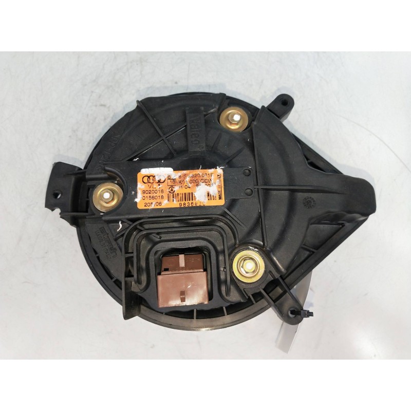 Recambio de motor calefaccion para audi a4 berlina (8e) 2.0 tdi quattro (dpf) (103kw) referencia OEM IAM 8E1820021E K01000CCW 