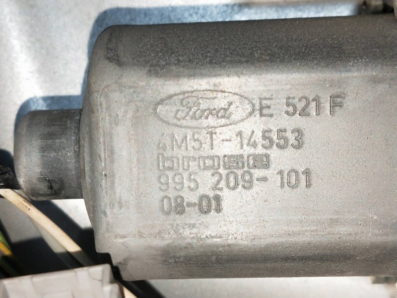Recambio de elevalunas delantero derecho para ford focus lim. (cb4) referencia OEM IAM 4M5T14553 995209101 5P
