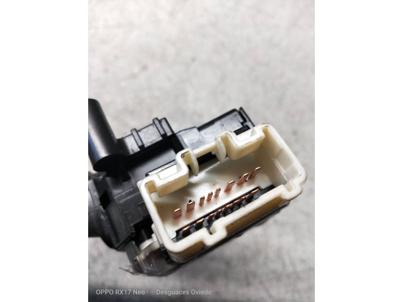 Recambio de mando luces para toyota avensis berlina (t25) 2.0 d4-d executive berlina (5-ptas.) referencia OEM IAM 173650B  