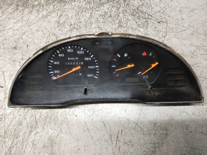 Recambio de cuadro instrumentos para nissan vanette cargo 2.3 diesel referencia OEM IAM 248108C864 19697101 