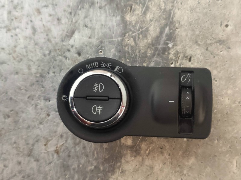 Recambio de mando luces para opel astra j lim. cosmo referencia OEM IAM 13268707  