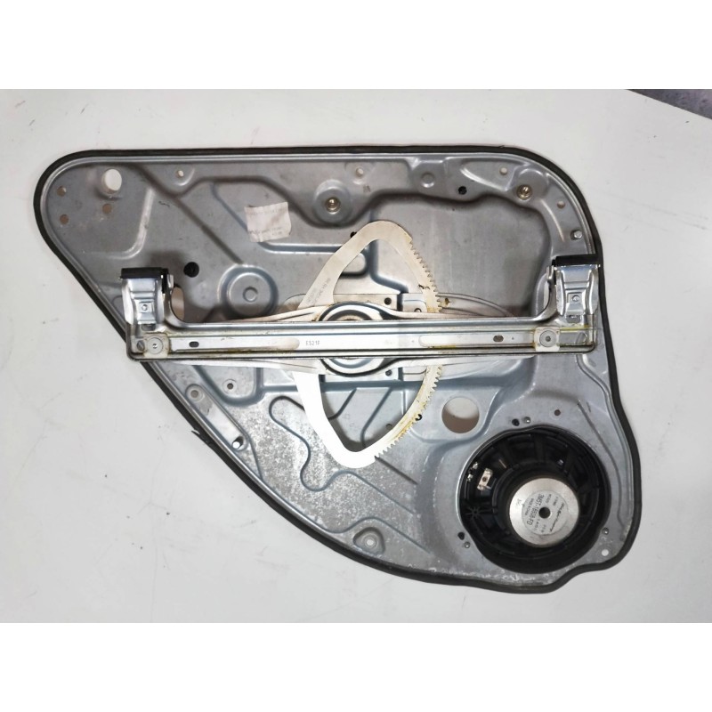 Recambio de elevalunas trasero derecho para ford focus c-max (cap) 2.0 tdci cat referencia OEM IAM   5P