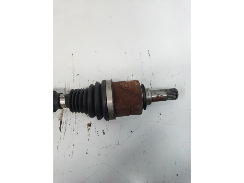 Recambio de transmision delantera derecha para opel corsa d expression referencia OEM IAM E3 13320254 