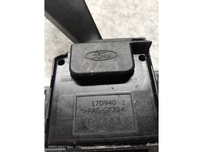 Recambio de mando limpia para ford transit connect (tc7) kasten city light (2009) referencia OEM IAM 17D940  
