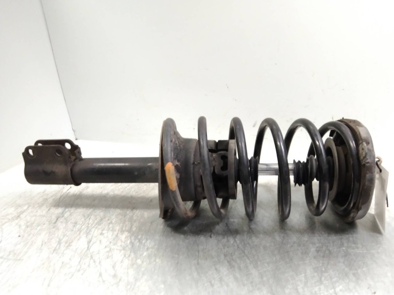 Recambio de amortiguador delantero derecho para renault 19 (b/c/l53) 1.9 dt referencia OEM IAM   