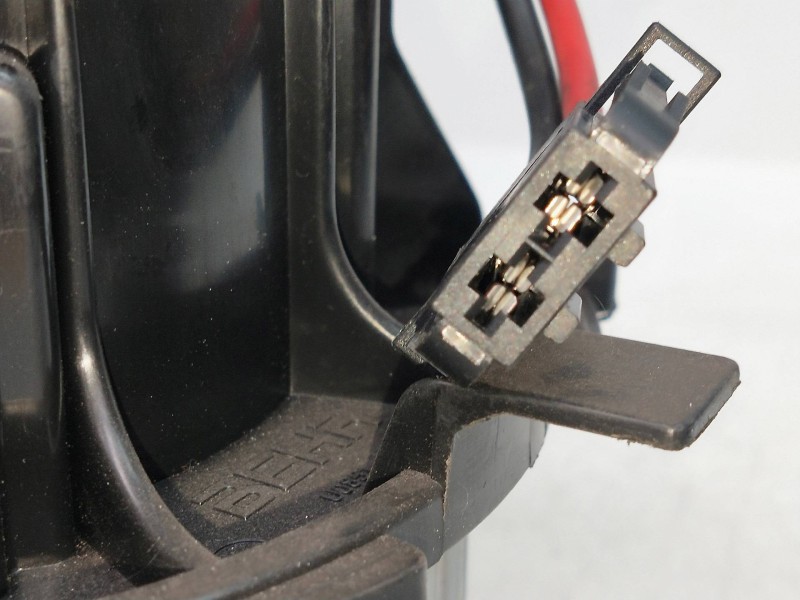 Recambio de motor calefaccion para audi a4 avant (8k5) (2008) 2.0 16v tdi referencia OEM IAM U0852003 U0851003 