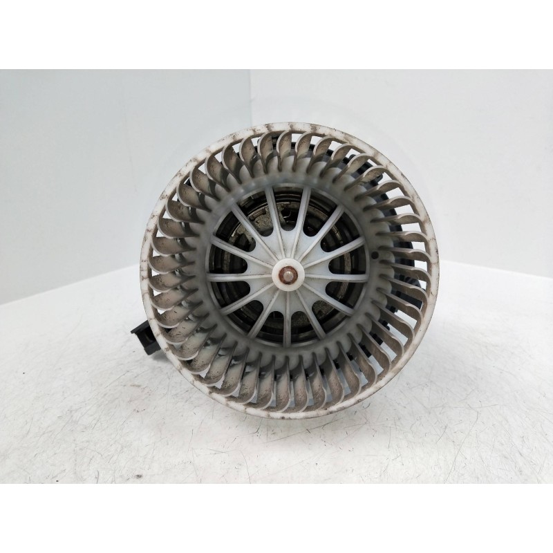 Recambio de motor calefaccion para audi a4 avant (8k5) (2008) 2.0 16v tdi referencia OEM IAM U0852003 U0851003 