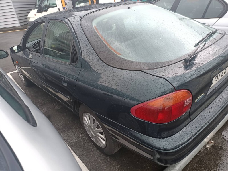 ford mondeo berlina/familiar (fd) del año 1995