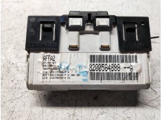 Recambio de pantalla multifuncion para nissan primastar (x..) kasten l1h1 2.7t referencia OEM IAM 820058488 281168891  2