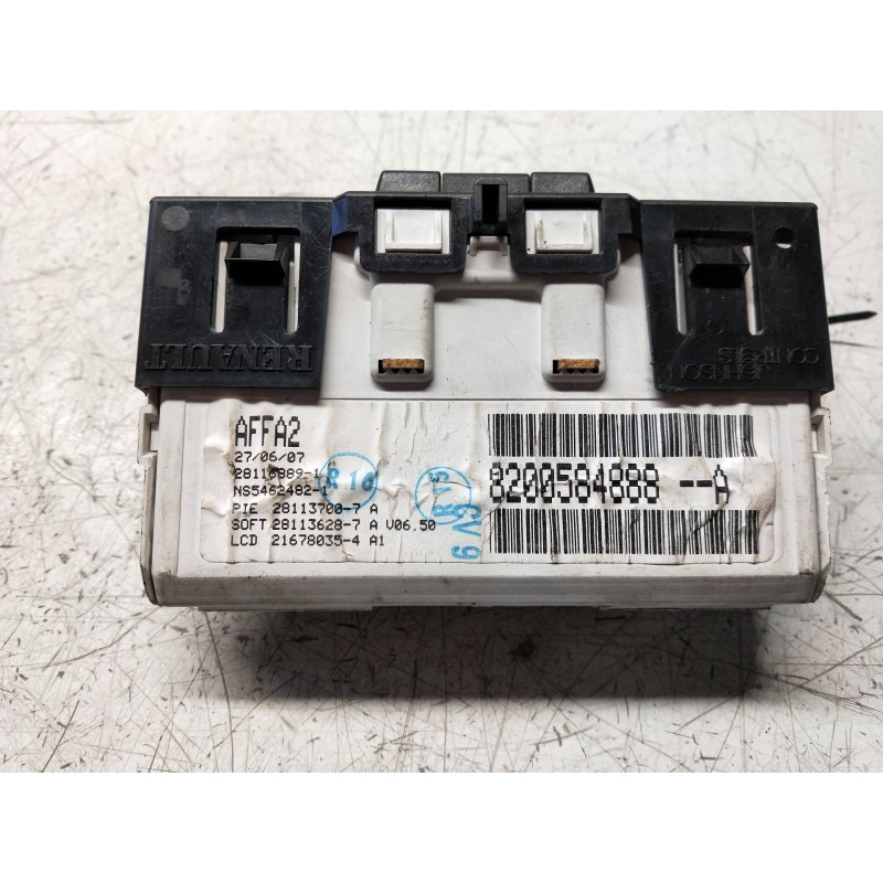 Recambio de pantalla multifuncion para nissan primastar (x..) kasten l1h1 2.7t referencia OEM IAM 820058488 281168891 