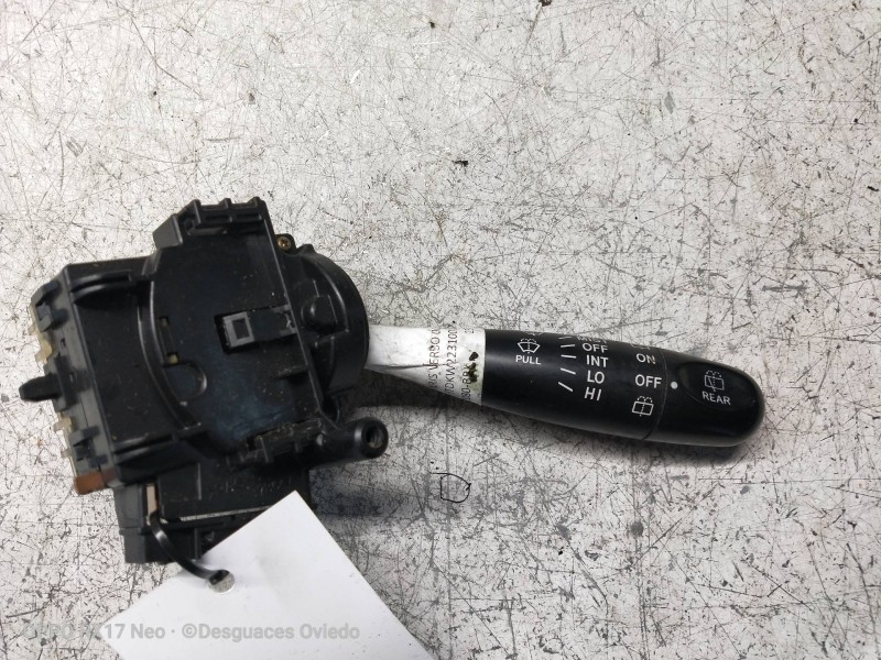 Recambio de mando limpia para toyota yaris verso (ncp2/nlp2) 1.3 linea sol referencia OEM IAM 173647  