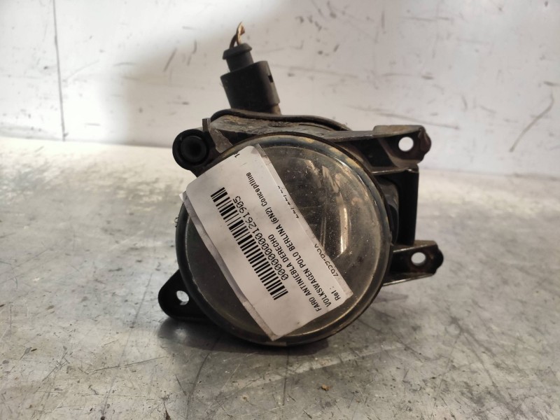 Recambio de faro antiniebla derecho para volkswagen polo berlina (6n2) conceptline referencia OEM IAM   
