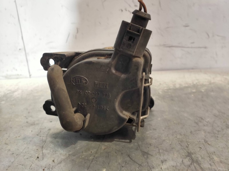 Recambio de faro antiniebla derecho para volkswagen polo berlina (6n2) conceptline referencia OEM IAM   