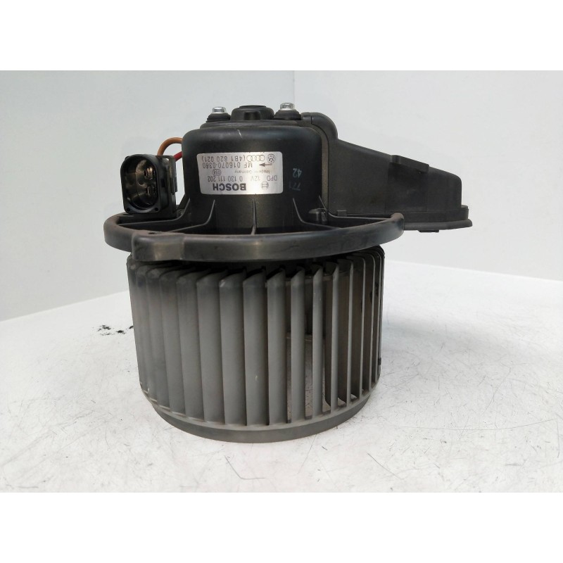 Recambio de motor calefaccion para audi a6 berlina (4b2) 2.5 v6 24v tdi referencia OEM IAM 4B1820021 0130111202 01607003360
