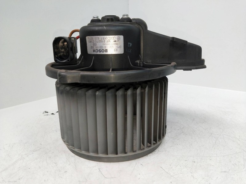 Recambio de motor calefaccion para audi a6 berlina (4b2) 2.5 v6 24v tdi referencia OEM IAM 4B1820021 0130111202 01607003360