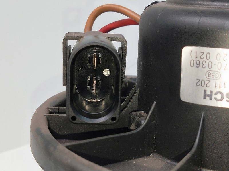 Recambio de motor calefaccion para audi a6 berlina (4b2) 2.5 v6 24v tdi referencia OEM IAM 4B1820021 0130111202 01607003360