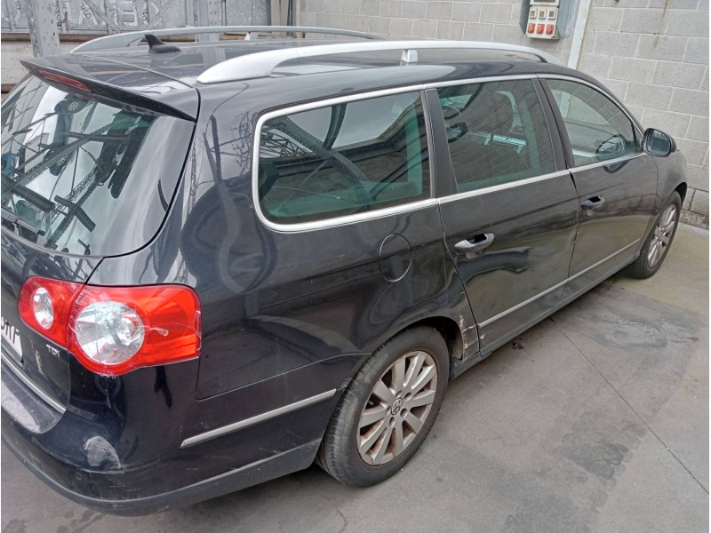 volkswagen passat variant (3c5) del año 2009