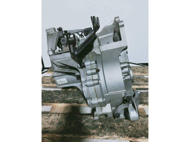 Recambio de caja cambios para ford focus lim. (cb4) trend referencia OEM IAM 6M5R7002YC T1GF2 310308 062047 