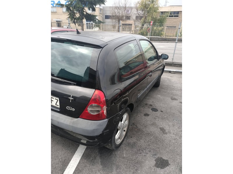 renault clio ii fase ii (b/cb0) del año 2003