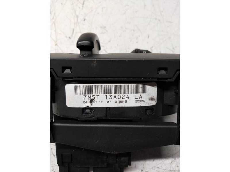 Recambio de mando luces para ford focus berlina (cap) ambiente (d) referencia OEM IAM 7M5T13A024LA  