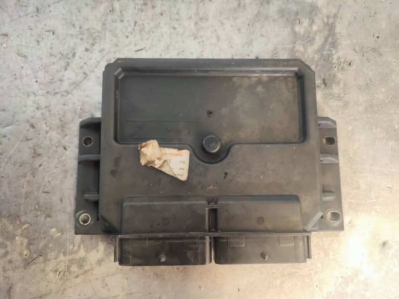 Recambio de centralita motor uce para renault kangoo (f/kc0) 1.9 diesel referencia OEM IAM R04010030I 8200327651 HOM7700111549 8