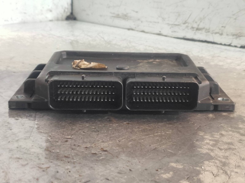 Recambio de centralita motor uce para renault kangoo (f/kc0) 1.9 diesel referencia OEM IAM R04010030I 8200327651 HOM7700111549 8