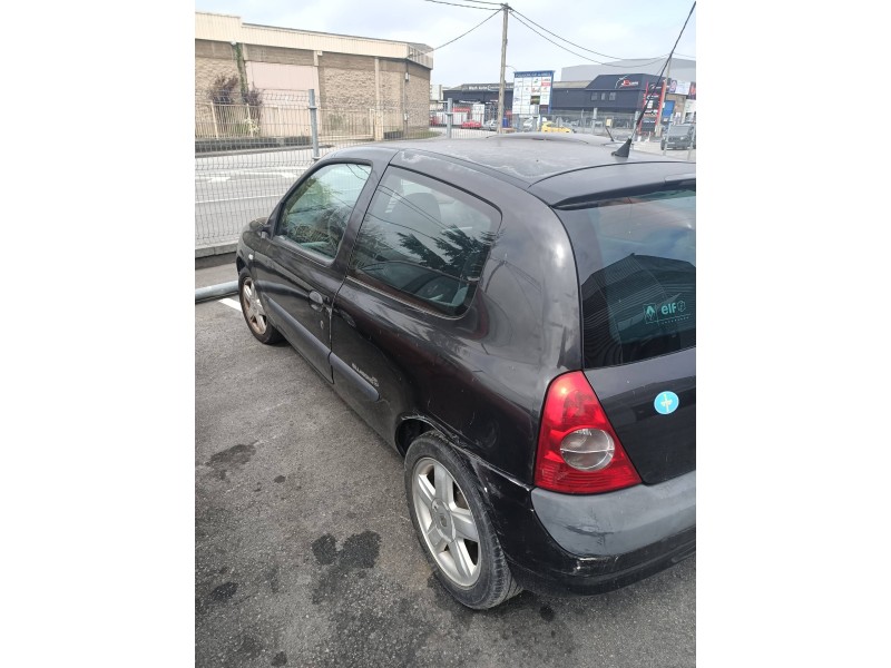 renault clio ii fase ii (b/cb0) del año 2003