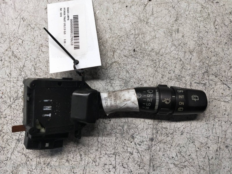 Recambio de mando limpia para hyundai trajet (fo) 2.0 gls referencia OEM IAM 0319  